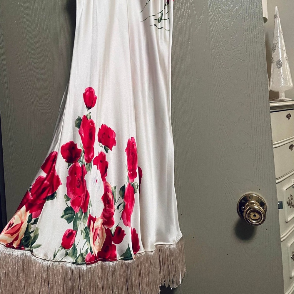 NEW 100% silk Italian design Ivory Floral Roses Fringe Slip Knee Dress unlined